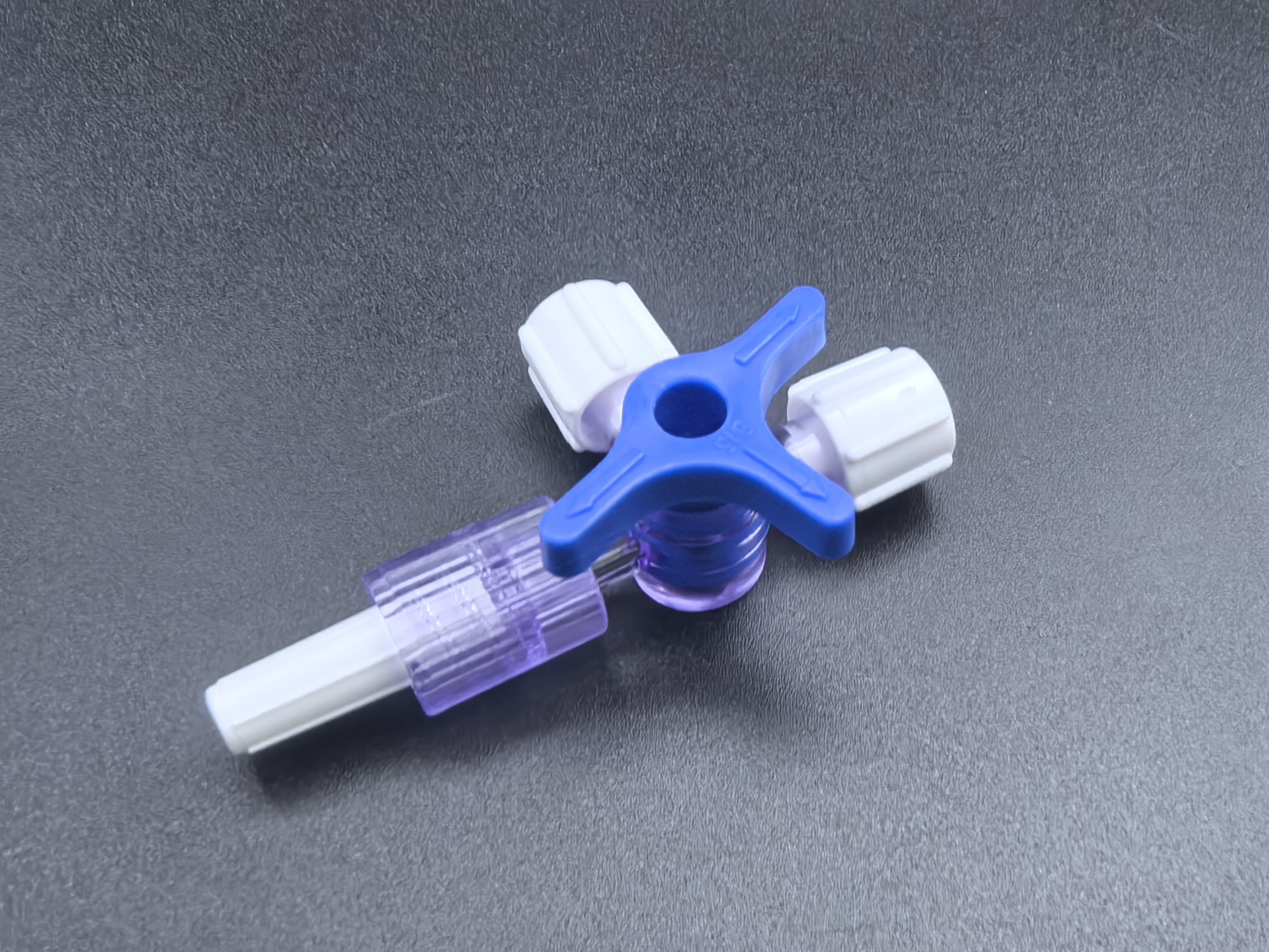 The Pinnacle of Precision: Inside the World of Medical IV Connector Molds