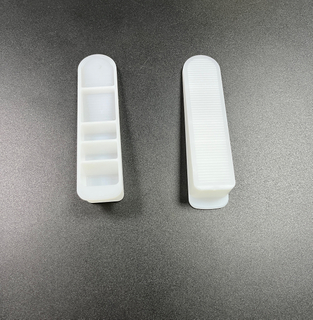 Plastic injection mold Storage Containers with Separated Compartments and Vertical Stripes White