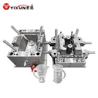 High-Clarity Plastic Measuring Pitcher: Precision Tool for Lab & Kitchen