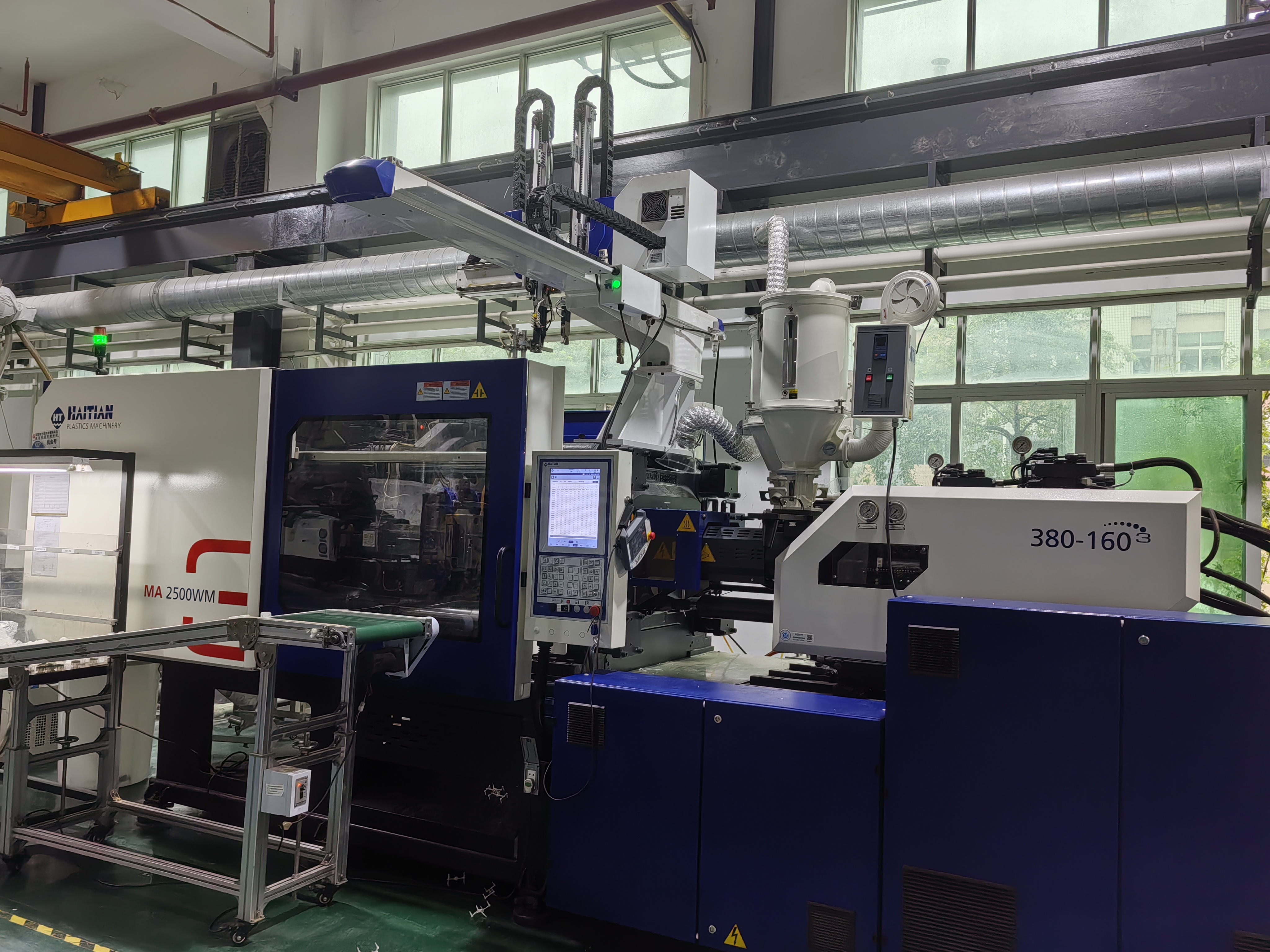 Balancing Injection Mold Lifespan and Production Output