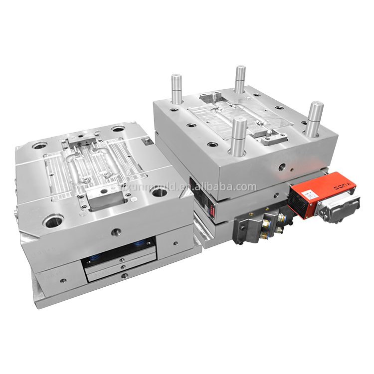 How to Prevent Sink Marks and Flash in Injection Molding