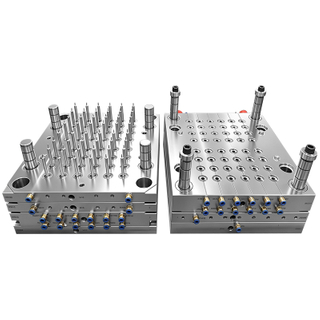 PP 1*48 Mold Cavity Medical Consumables Side Gate with Large Sprue S136 HRC48-50 Forming Steel Cavity And Core Polishing 3 Ml Syringe Medical Molding