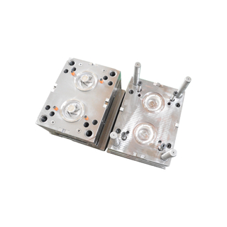 Automated Pin Point Gate S136 HRC48-52 Mold Steel PA6 +GF30 Material Fan Base Mould