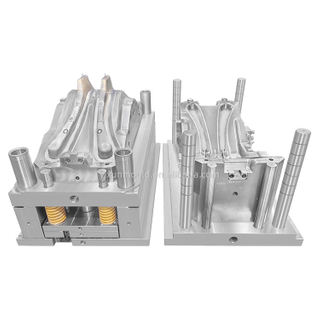 1*2 Cavity Recycled HIPS Large Sprue Submarine Gate 2083 HRC48~52 Mold Steel Cavity Partial Texture Others Polished Cloth Hanger Custom Mould